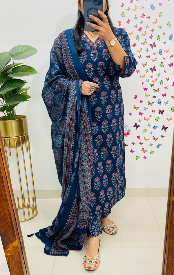 Designer Cotton Suit Set with Handwork Detailing Yoke